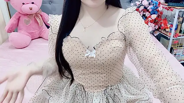 Funikio online show from 03/11/26, 03:01