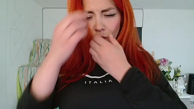 Aylinn diaz online show from 06/08/26, 08:42