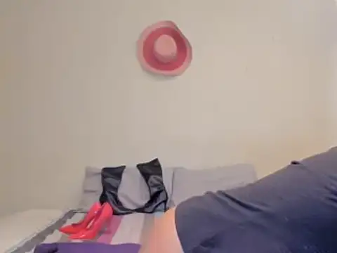 AfricanSquirtingQueen online show from 06/17/26, 06:49