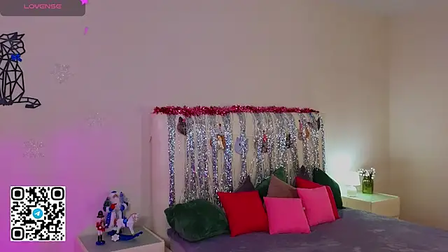 Snapshot of oliviabr0wn0 chatting on 01/10/26, 02:13 oliviabr0wn0 online show from 01/10/26, 02:13