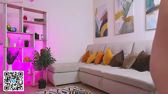 Snapshot of oliviabr0wn0 chatting on 02/03/26, 06:22 oliviabr0wn0 online show from 02/03/26, 06:22