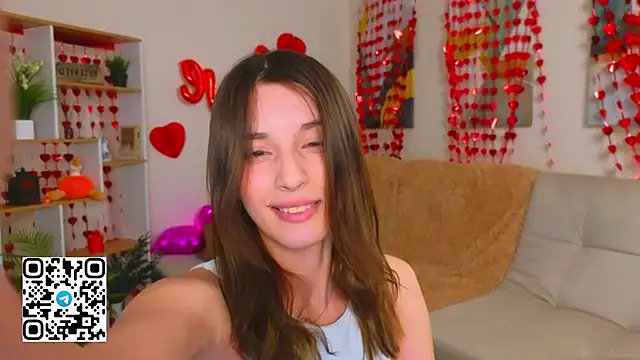 Snapshot of melissaf0rst chatting on 03/12/25, 09:02 melissaf0rst online show from 03/12/25, 09:02