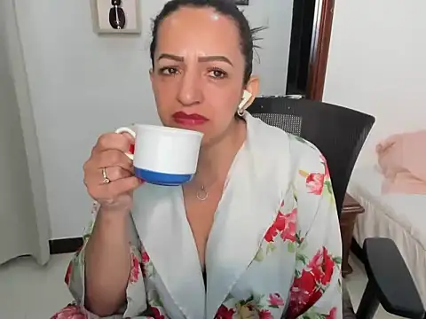 Snapshot of MonicaGarcia_ chatting on 02/13/26, 09:55 MonicaGarcia online show from 02/13/26, 09:55