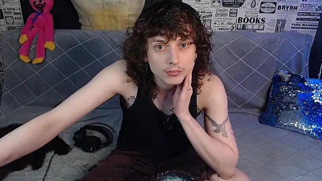 Snapshot of axxxturel chatting on 07/01/26, 06:07 axxxturel online show from 07/01/26, 06:07