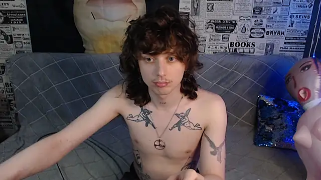 Snapshot of axxxturel chatting on 07/03/26, 06:36 axxxturel online show from 07/03/26, 06:36