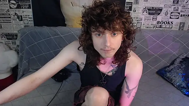 Snapshot of axxxturel chatting on 07/10/26, 07:38 axxxturel online show from 07/10/26, 07:38