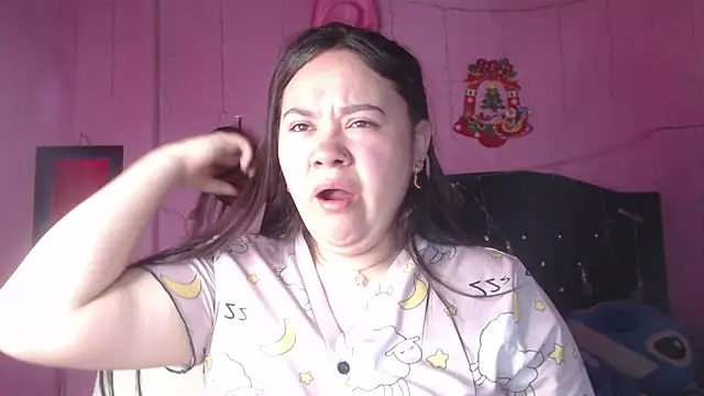 NikkiRous  online show from 09/29/25, 12:32