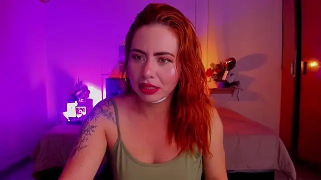 Snapshot of Dulce_charlottee chatting on 01/03/25, 08:01 Dulce charlottee online show from 01/03/25, 08:01