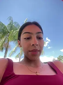 Snapshot of Ema_azel chatting on 01/07/25, 04:48 Ema azel online show from 01/07/25, 04:48