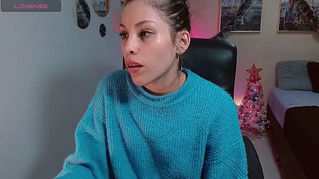 KokoAndRin online show from 12/18/24, 03:44