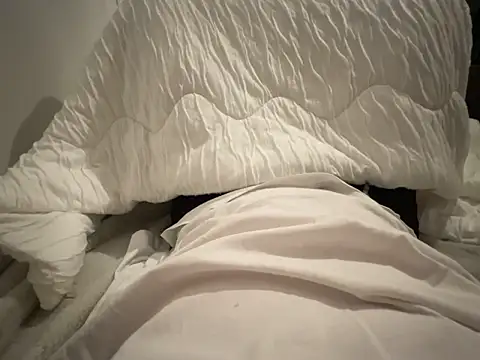 shiro 3 online show from 10/24/25, 01:51