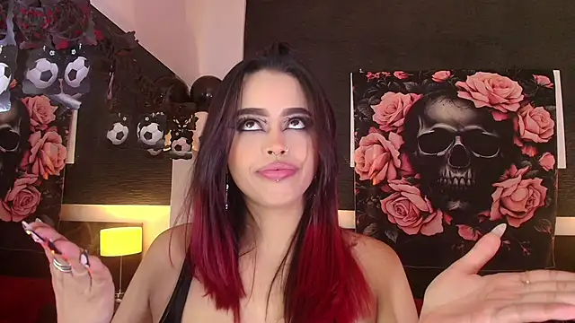 EvaaFoxxy1 online show from 06/27/26, 12:22