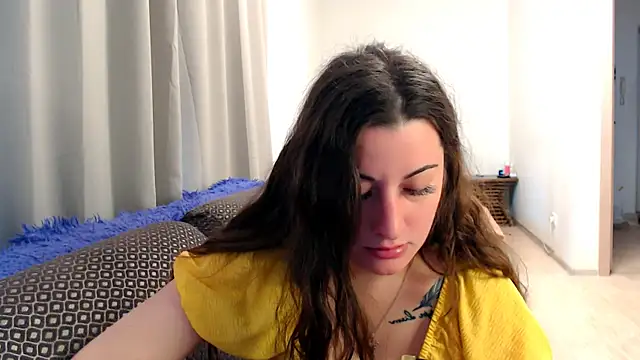 Helen Adams  online show from 05/15/26, 05:47
