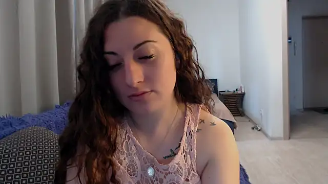 Helen Adams  online show from 06/27/26, 05:56