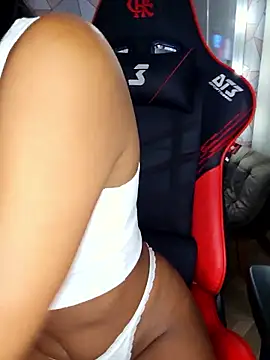 Snapshot of moreninhasilva chatting on 01/10/26, 12:56 moreninhasilva online show from 01/10/26, 12:56