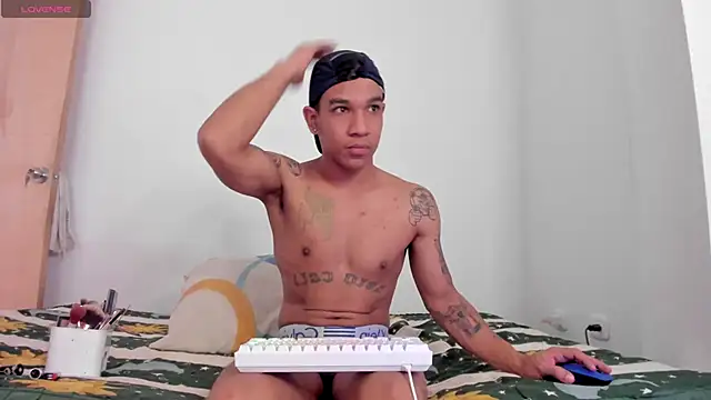 its me miley online show from 11/02/25, 01:13