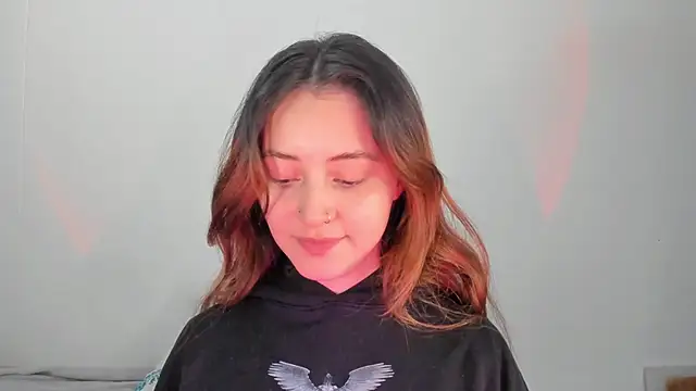 annie mora online show from 11/22/25, 02:43