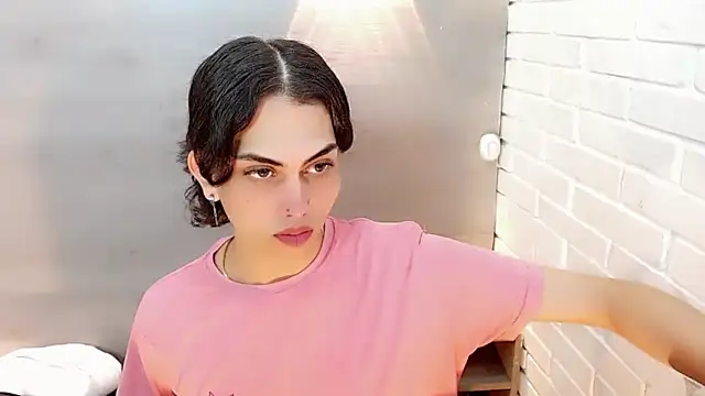 Daniela Pink  online show from 11/23/25, 06:08