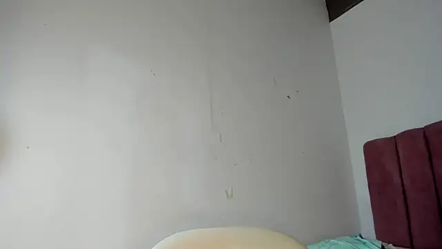 Snapshot of Tahira_21_ chatting on 05/11/26, 07:33 Tahira 21 online show from 05/11/26, 07:33