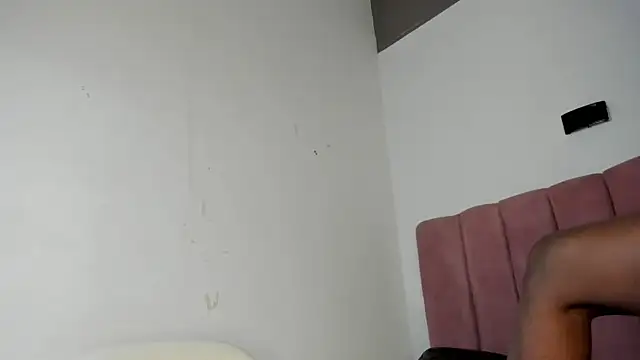 Snapshot of Tahira_21_ chatting on 05/26/26, 07:43 Tahira 21 online show from 05/26/26, 07:43