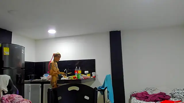 barbara anal squirt  online show from 03/10/25, 04:35