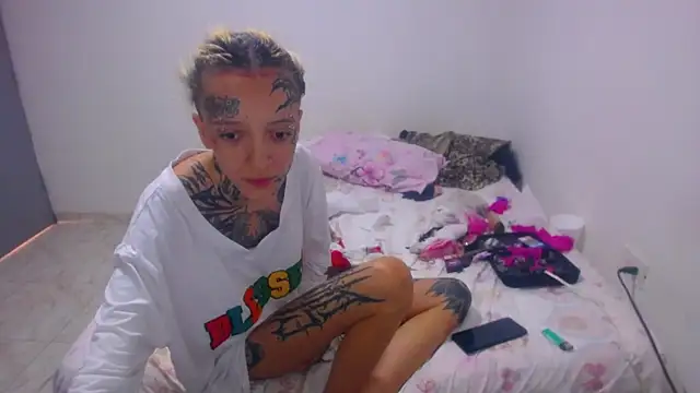 barbara anal squirt  online show from 04/25/26, 07:33