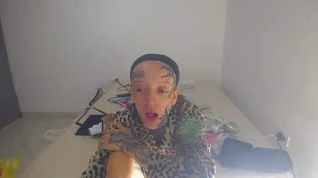 barbara anal squirt  online show from 04/30/26, 05:41