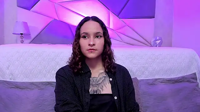 AnnyThompson  online show from 12/22/24, 09:09