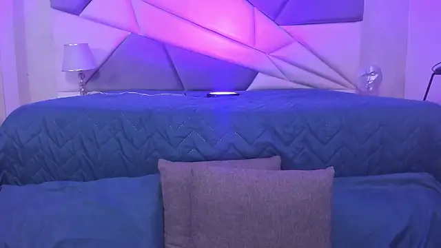 AnnyThompson  online show from 01/02/25, 08:57