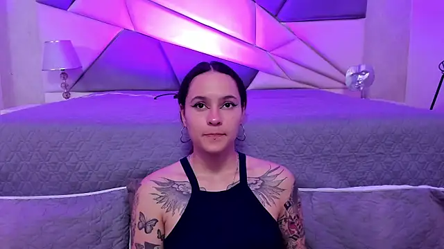 AnnyThompson  online show from 01/15/25, 11:30