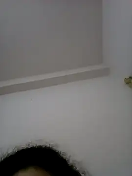 Snapshot of altinya chatting on 09/14/25, 01:38 altinya online show from 09/14/25, 01:38