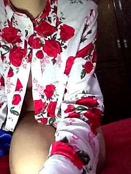 Snapshot of altinya chatting on 11/09/25, 09:18 altinya online show from 11/09/25, 09:18