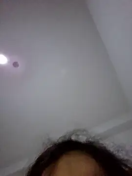 Snapshot of altinya chatting on 01/09/26, 10:33 altinya online show from 01/09/26, 10:33