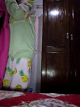 Snapshot of altinya chatting on 02/08/26, 02:42 altinya online show from 02/08/26, 02:42