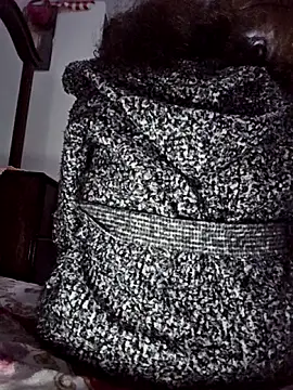 Snapshot of altinya chatting on 02/11/26, 08:47 altinya online show from 02/11/26, 08:47