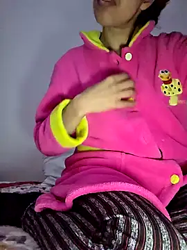 Snapshot of altinya chatting on 03/01/26, 07:43 altinya online show from 03/01/26, 07:43