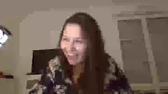 Snapshot of minette-sexy chatting on 01/12/25, 09:19 minette-sexy online show from 01/12/25, 09:19