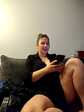 Snapshot of minette-sexy chatting on 03/10/25, 09:40 minette-sexy online show from 03/10/25, 09:40