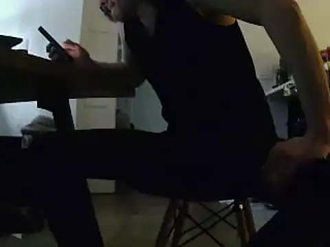 Snapshot of L0cKyseven77 chatting on 02/22/25, 06:08 L0cKyseven77 online show from 02/22/25, 06:08