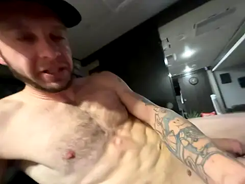 Snapshot of Alphanik4 chatting on 11/29/25, 06:38 Alphanik4 online show from 11/29/25, 06:38