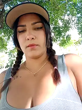 camiysebas21 online show from 09/28/25, 07:52