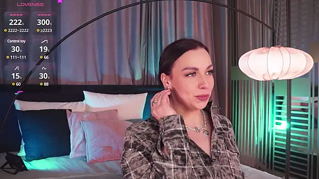 LunaNight online show from 01/26/25, 03:06