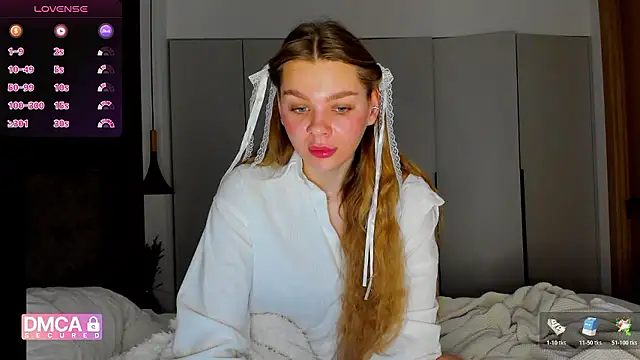 Snapshot of Molly_sweetie chatting on 01/15/26, 07:24 Molly sweetie online show from 01/15/26, 07:24