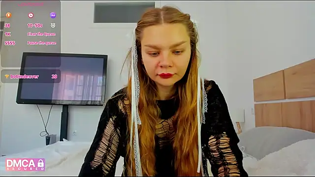 Molly sweetie online show from 05/12/26, 06:32