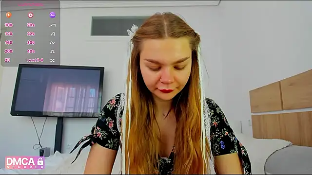 Molly sweetie online show from 05/13/26, 06:33