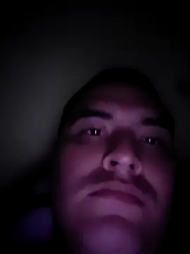 Snapshot of Josediq chatting on 03/25/26, 04:40 Josediq online show from 03/25/26, 04:40