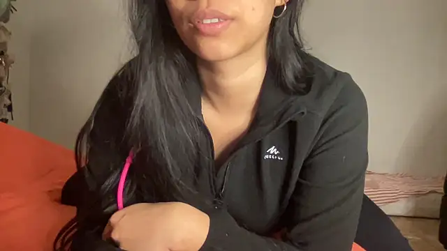 Dulce latingirl online show from 03/16/25, 09:47