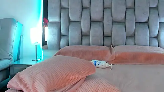 Abbye blue01 online show from 12/18/24, 01:37