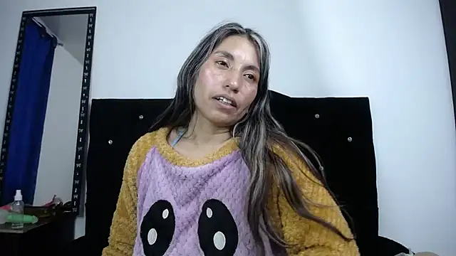 sweet skylove  online show from 05/11/26, 10:40