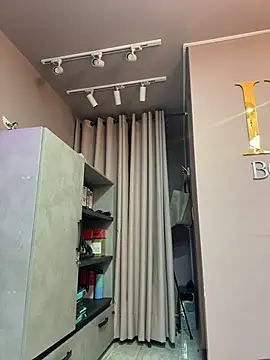 GiselOrtiz online show from 11/11/25, 10:37